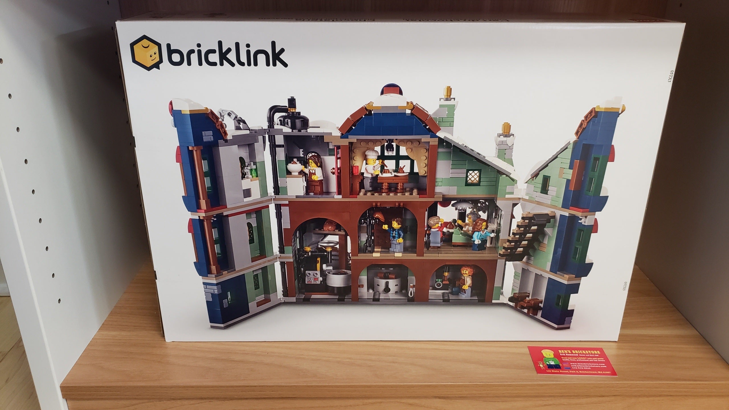 LEGO Bricklink Designer Program Series 3: The Art of Chocolate 